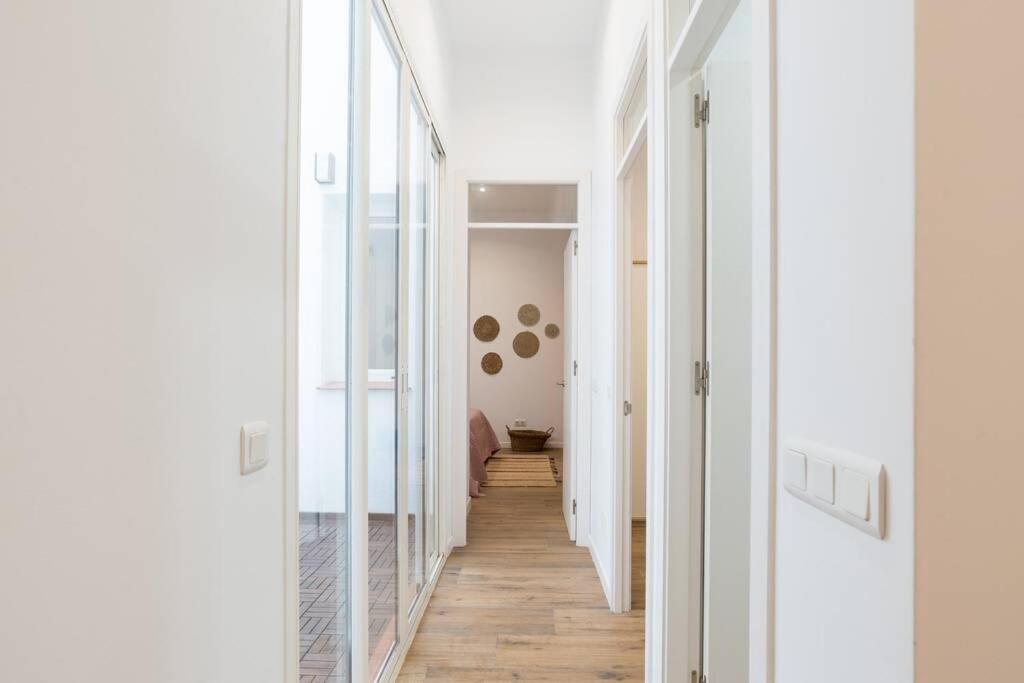 Key-Wise La Escapada Urbana Apartment มาลากา ภายนอก รูปภาพ