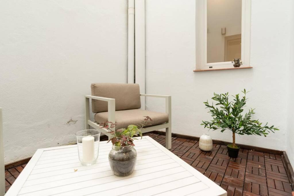 Key-Wise La Escapada Urbana Apartment มาลากา ภายนอก รูปภาพ