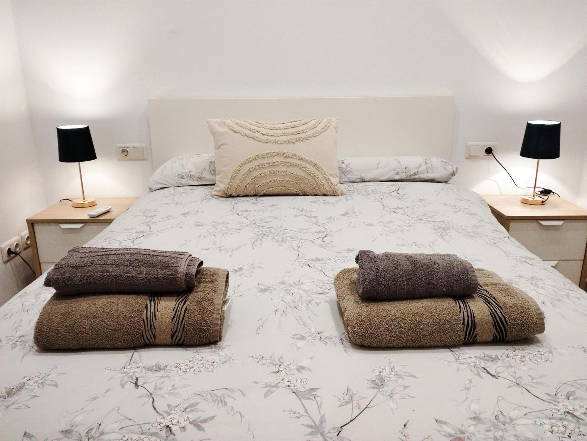 Key-Wise La Escapada Urbana Apartment มาลากา ภายนอก รูปภาพ