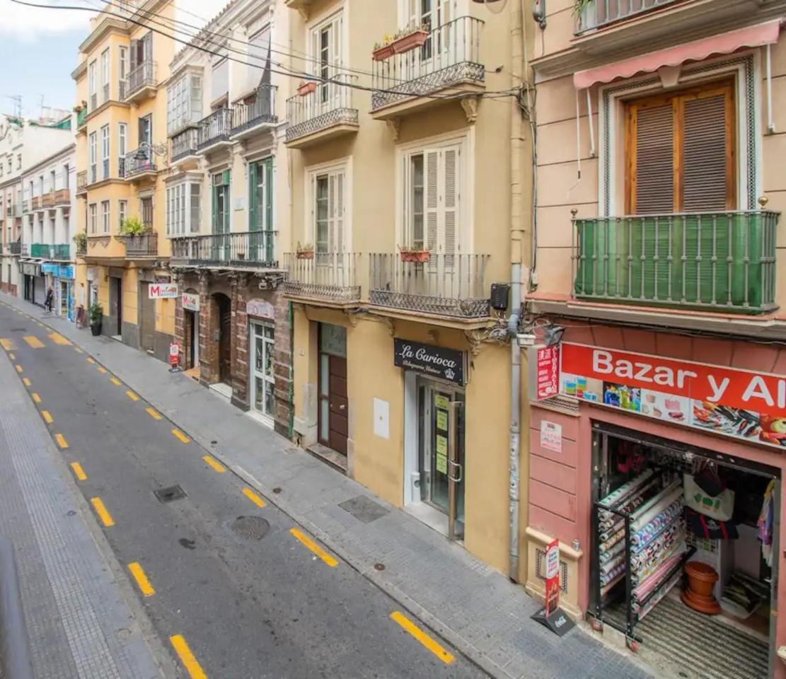 Key-Wise La Escapada Urbana Apartment มาลากา ภายนอก รูปภาพ